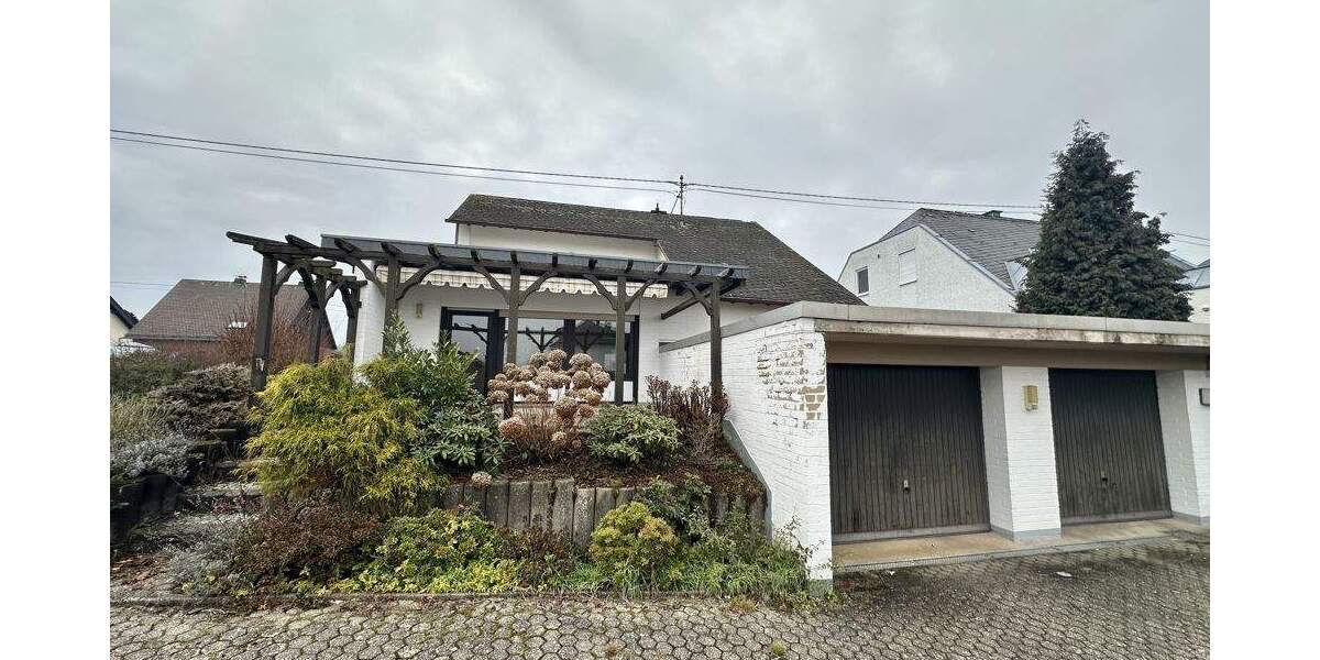 Einfamilienhaus Ransbach-Baumbach Baumbach - 7 Zimmer, 200 m&sup2;, 335.000&euro; | Angebot:25745768