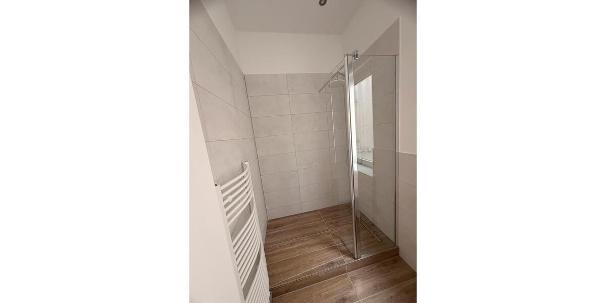 Etagenwohnung Lahnstein - 4 Zimmer, 120 m&sup2;, 800&euro; | Angebot:26462744