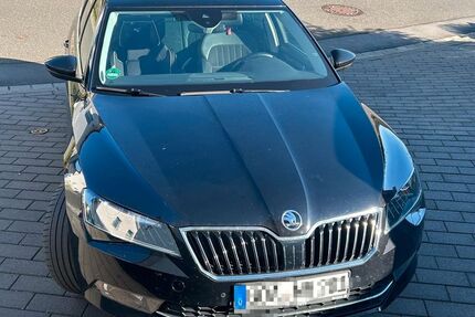 Skoda Superb 183.500 km 15.000 &euro; Karbach 56281