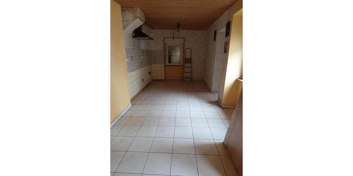 früheres Pfarrhaus 6 zimmer