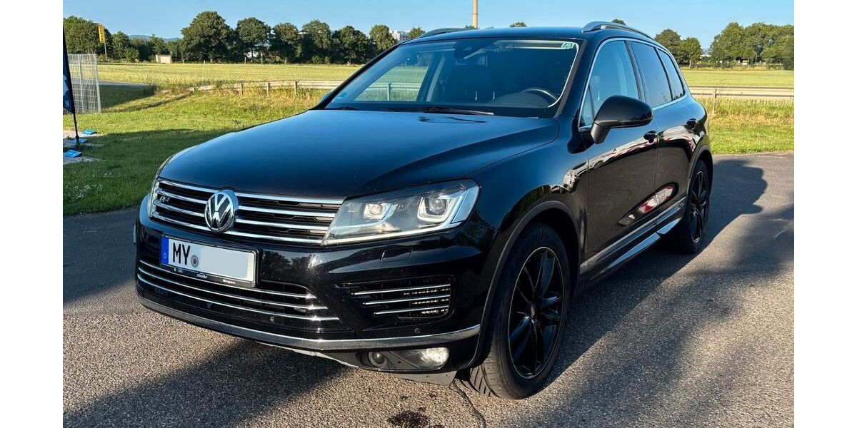 VW Touareg 230.000 km 17.299 € Mülheim-Kärlich 56218
