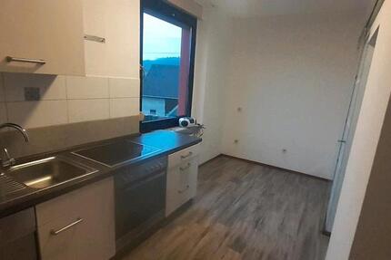 Wohnung 4 Zimmer Küche Bad zu vermieten 4 zimmer