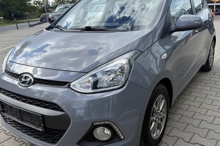Hyundai i10 FIFA World Cup Edition 74.000 km 6.790 &euro; Koblenz 56070