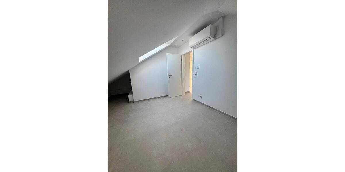 Dachgeschoßwohnung Bad Breisig - 3 Zimmer, 65 m&sup2;, 750&euro; | Angebot:26396986