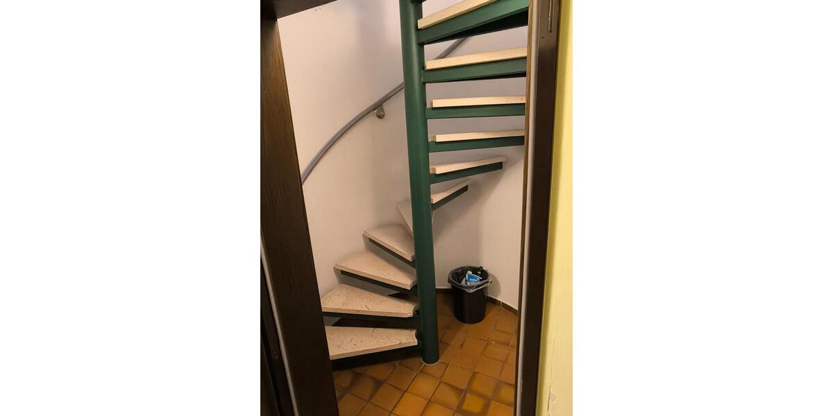 Modernes Büro zur Vermietung – hell, flexibel, zentral zimmer