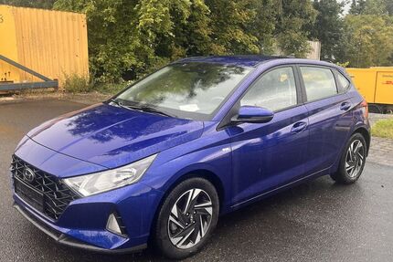 Hyundai i20 11.000 km 15.990 € Halsenbach 56283