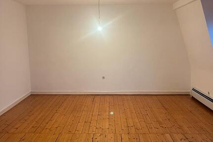 Schöne 2,5 Zimmer Altbau Wohnung in südlichen Vostadt 2.5 zimmer