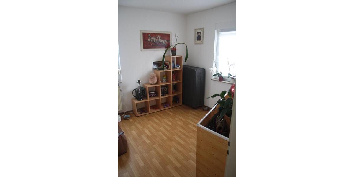 Etagenwohnung Schönborn - 6 Zimmer, 96 m&sup2;, 530&euro; | Angebot:26413042