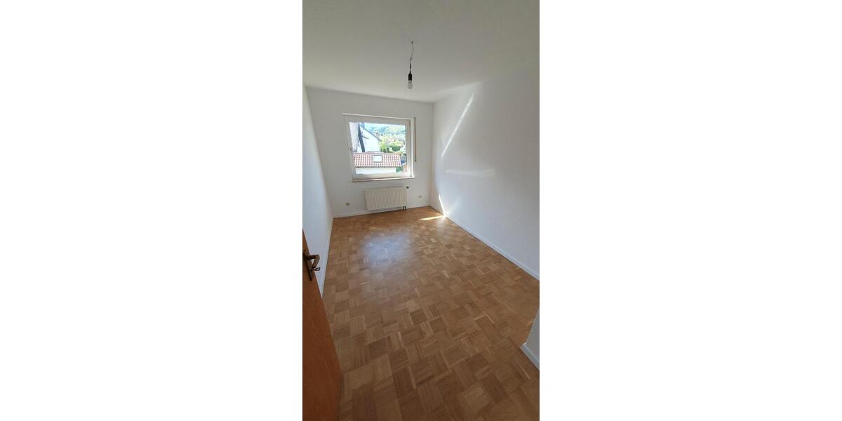 Einfamilienhaus Bad Breisig - 6 Zimmer, 151 m&sup2;, 1.390&euro; | Angebot:26167781