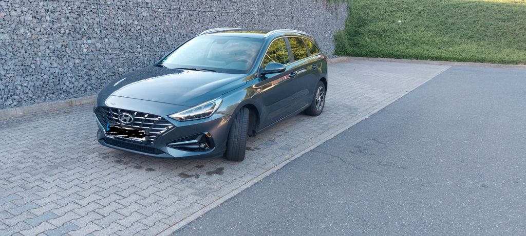 Hyundai i30 65.000 km 16.200 &euro; Ellenhausen 56242