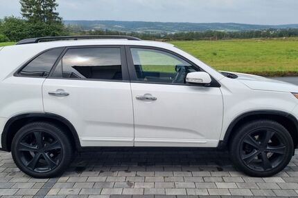Kia Sorento 228.000 km 7.750 &euro; Diez 65582