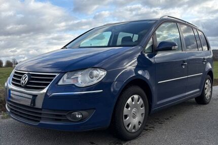 VW Touran 193.888 km 2.390 &euro; Niederelbert 56412