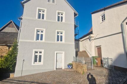 Haus Höhr-Grenzhausen Grenzhausen - 385.000&euro; | Angebot:26995601