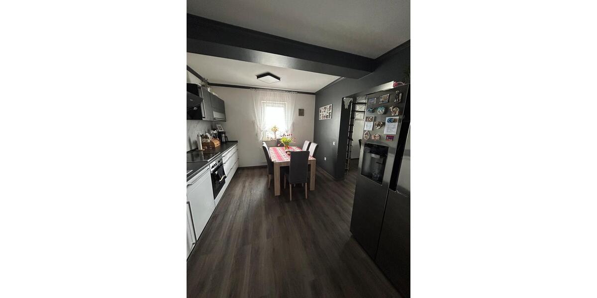 Maisonettenwohnung Hundsangen - 4 Zimmer, 105 m&sup2;, 950&euro; | Angebot:25056572