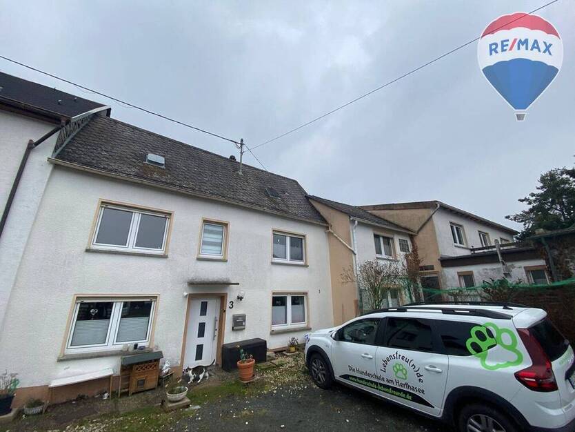 Bauernhaus für Handwerker und Tierliebhaber