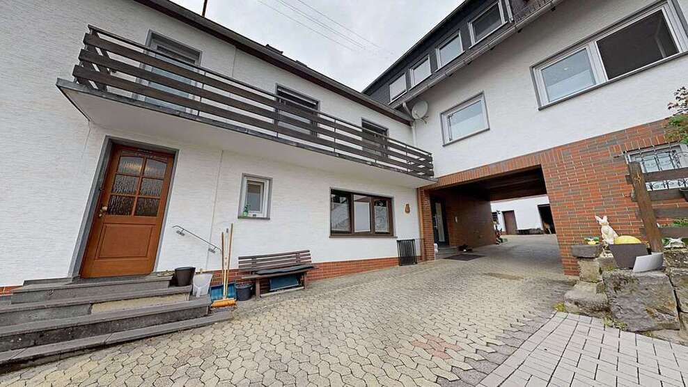 Haus zum Kaufen in Kottenheim 311.000 € 230 m²