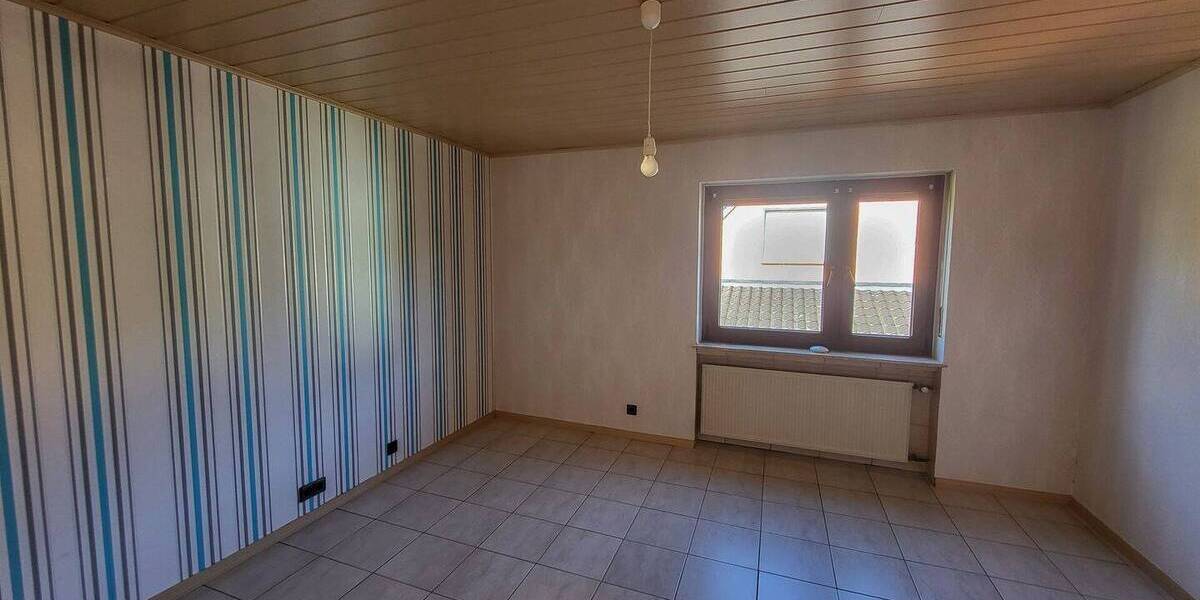 Mehrfamilienhaus, Wohnhaus Niederelbert - 1 Zimmer, 236 m&sup2;, 390.000&euro; | Angebot:26202046