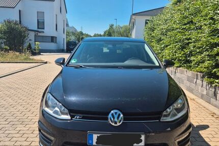 VW Golf 145.583 km 8.250 &euro; Koblenz 56072