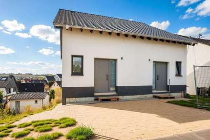 Haus zum Kaufen in Neuwied 399.000 € 132 m² 4 zimmer