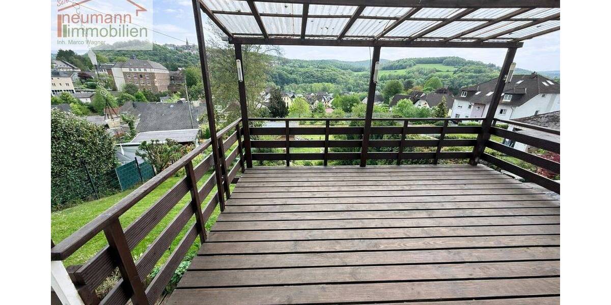 Reihenendhaus Hausen - 5 Zimmer, 240 m&sup2;, 249.000&euro; | Angebot:26863210