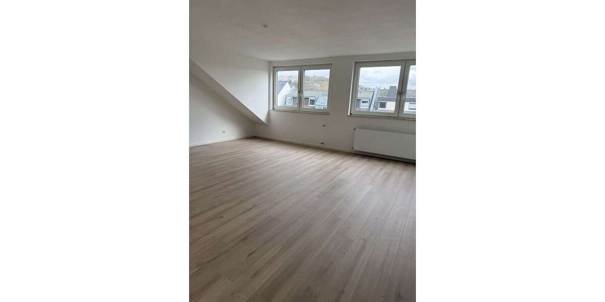 Etagenwohnung Bendorf - 3 Zimmer, 81 m&sup2;, 800&euro; | Angebot:26443752