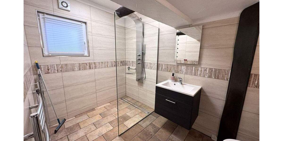 Einfamilienhaus Boppard - 8 Zimmer, 499.000&euro; | Angebot:25696850