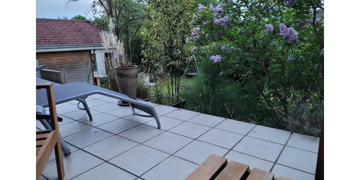 Heimbach-Weis, Eigentumswohnung in Südlage mit Garten 3 zimmer