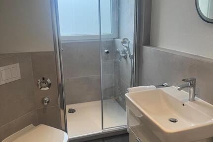 Moderne 2-Zimmer-Wohnung mit Stellplatz- ab sofort verfügbar 2 zimmer