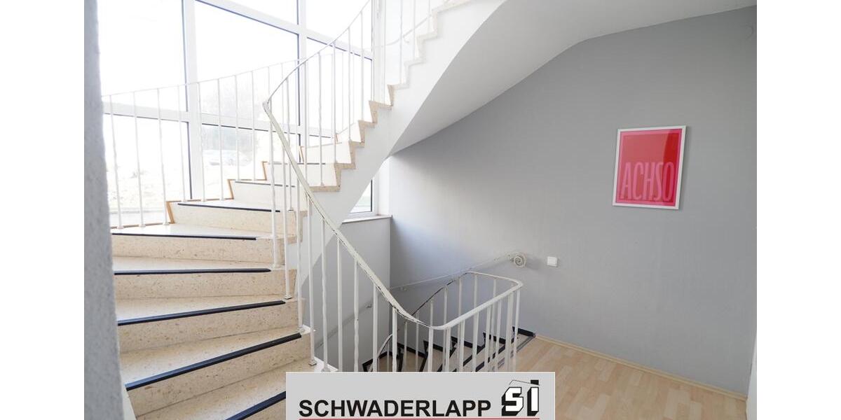 Helle Büroflächen in Höhr-Grenzhausen – Ihr neuer Arbeitsplatz in frequentierter Lage zimmer