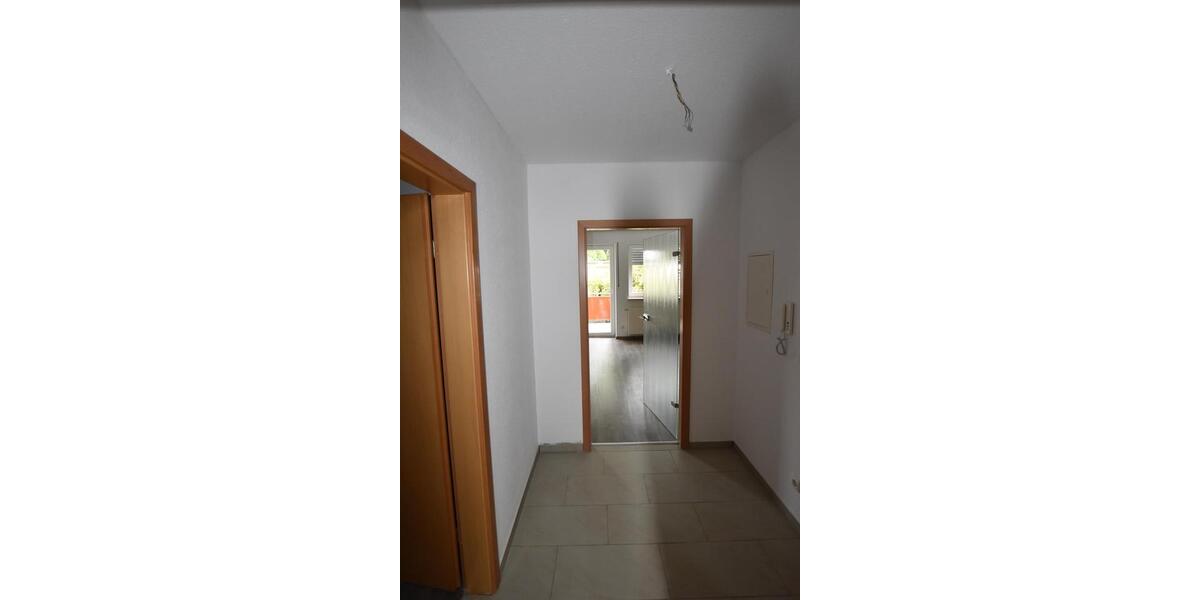 Schöne, geräumige zwei Zimmer Wohnung in Koblenz, Neuendorf 2 zimmer