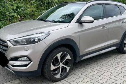 Hyundai TUCSON 87.500 km 18.000 &euro; Weißenthurm 56575