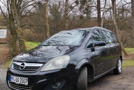 Opel Zafira 270.000 km 2.800 &euro; Hatzenport 56332