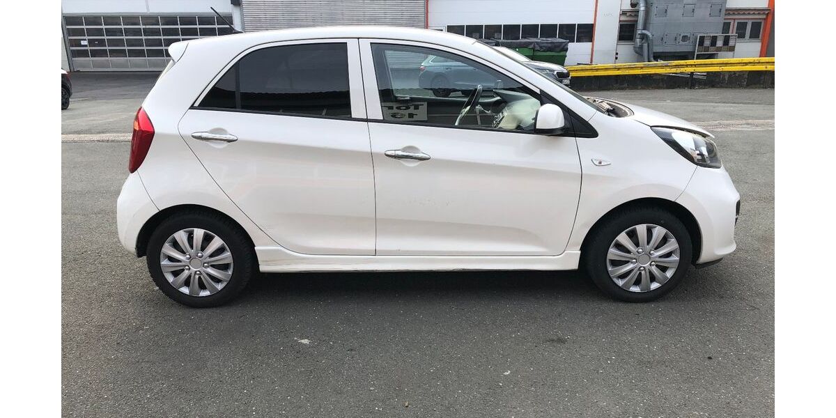 Kia Picanto 63.688 km 4.400 &euro; Altendiez 65624