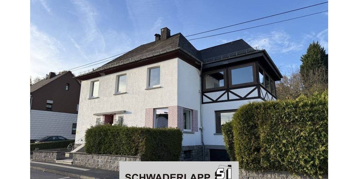Ansprechendes Einfamilienhaus mit Einliegerwohnung und großem Grundstück in Raubach 9 zimmer