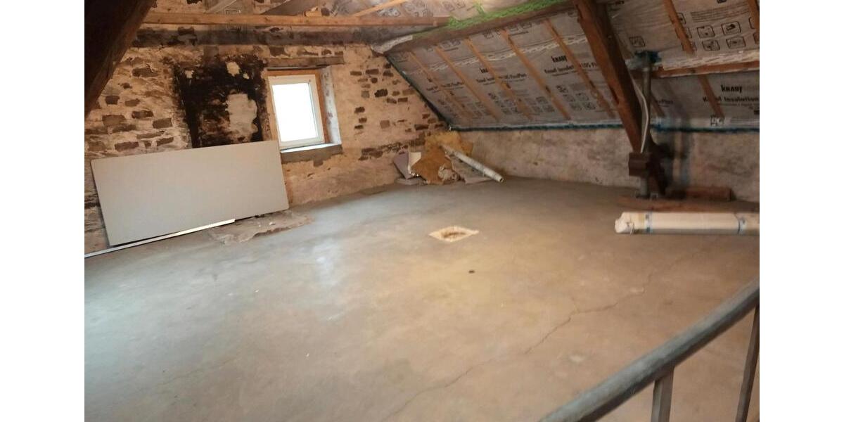 früheres Pfarrhaus 6 zimmer