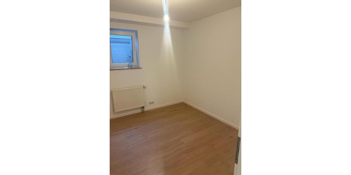 Etagenwohnung Anhausen - 3.5 Zimmer, 86 m&sup2;, 255.000&euro; | Angebot:26482967
