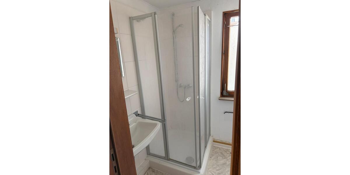 Einfamilienhaus Boppard - 9 Zimmer, 250 m&sup2;, 249.000&euro; | Angebot:26301067