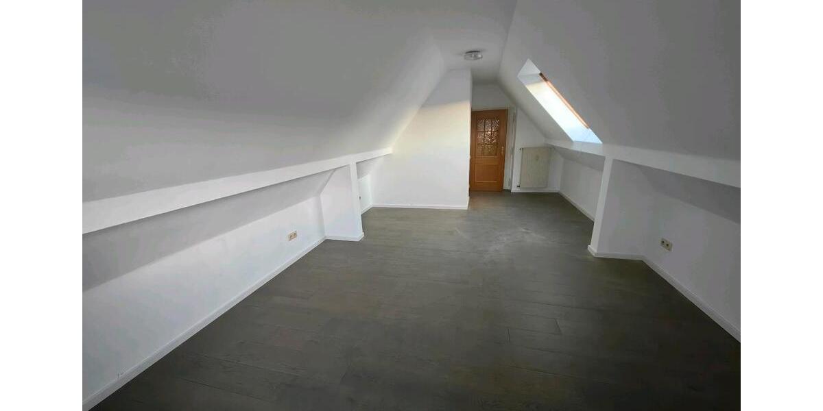 Einfamilienhaus Singhofen - 3 Zimmer, 90 m&sup2;, 990&euro; | Angebot:26382286