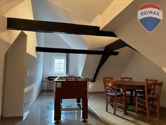 Einfamilienhaus Höhr-Grenzhausen Grenzhausen - 9 Zimmer, 225 m&sup2;, 459.000&euro; | Angebot:25664423