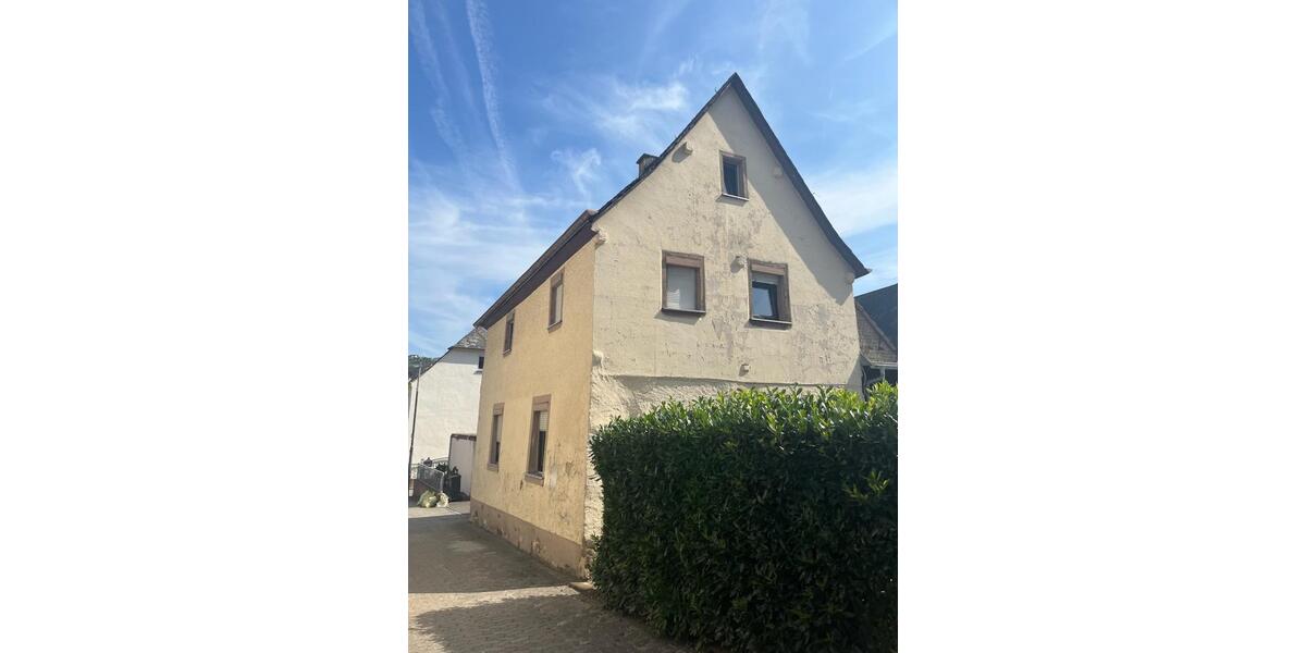 2 zusammenhängenden Einfamilienhäuser in Kobern-Gondorf 9 zimmer