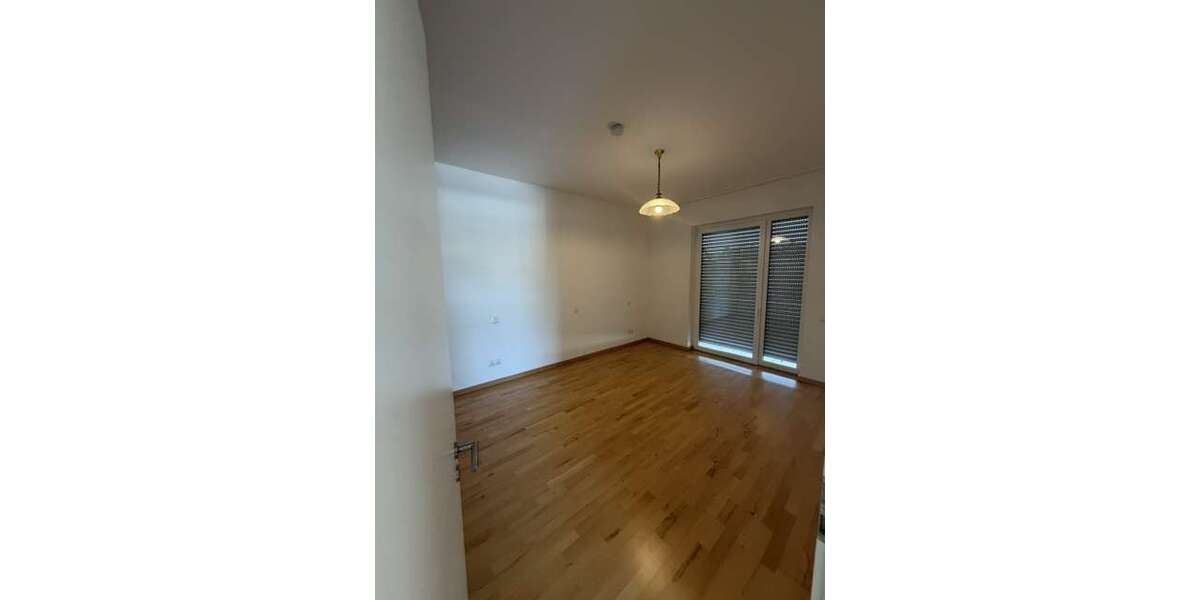 Etagenwohnung Mülheim-Kärlich Kärlich - 2 Zimmer, 69 m&sup2;, 700&euro; | Angebot:26920824