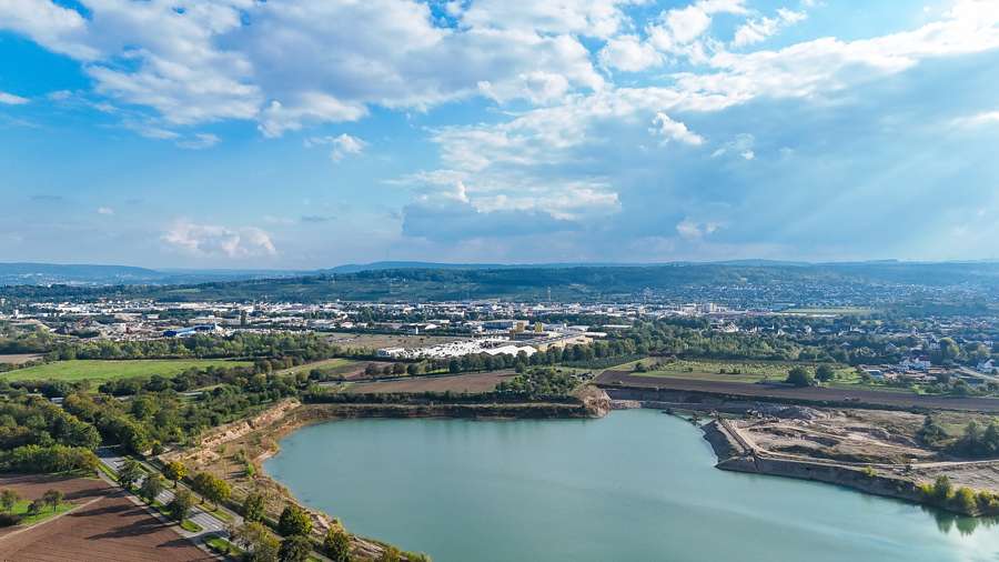 Grundstück zu verkaufen in Urmitz 439.000 € 952 m² zimmer