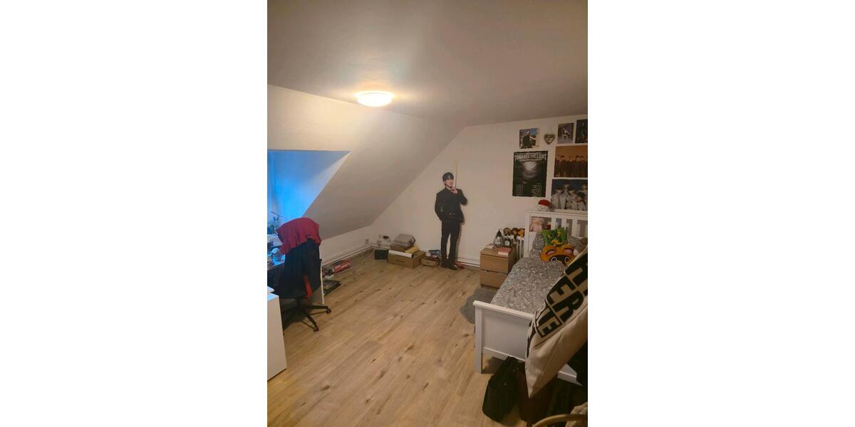 Dachgeschoßwohnung Koblenz Bubenheim - 3 Zimmer, 61 m&sup2;, 819&euro; | Angebot:25537419