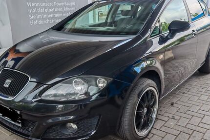 Seat Leon 241.000 km 2.999 &euro; Straßenhaus 56587