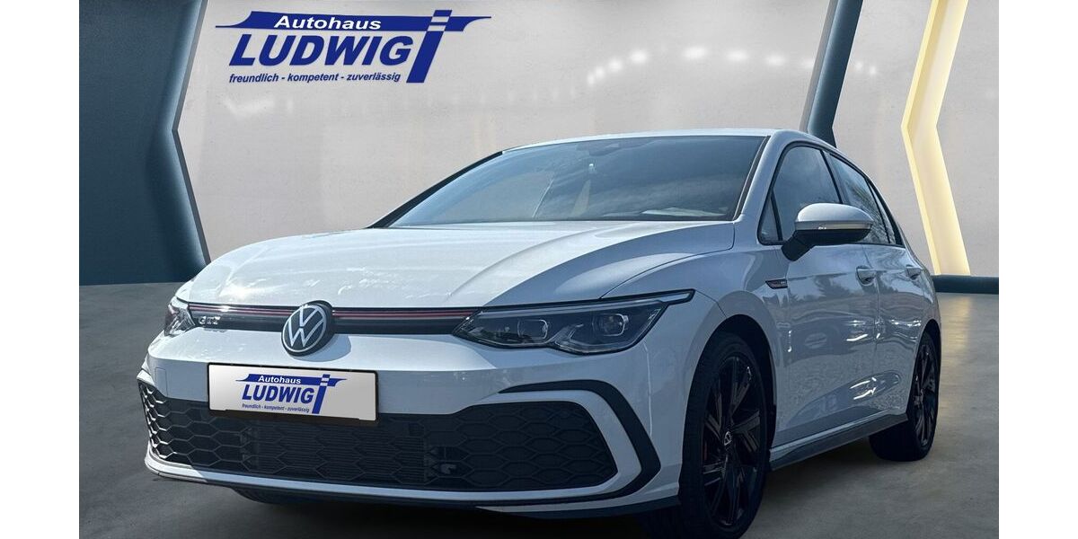 VW Golf 12.738 km 29.950 &euro; Wirges 56422