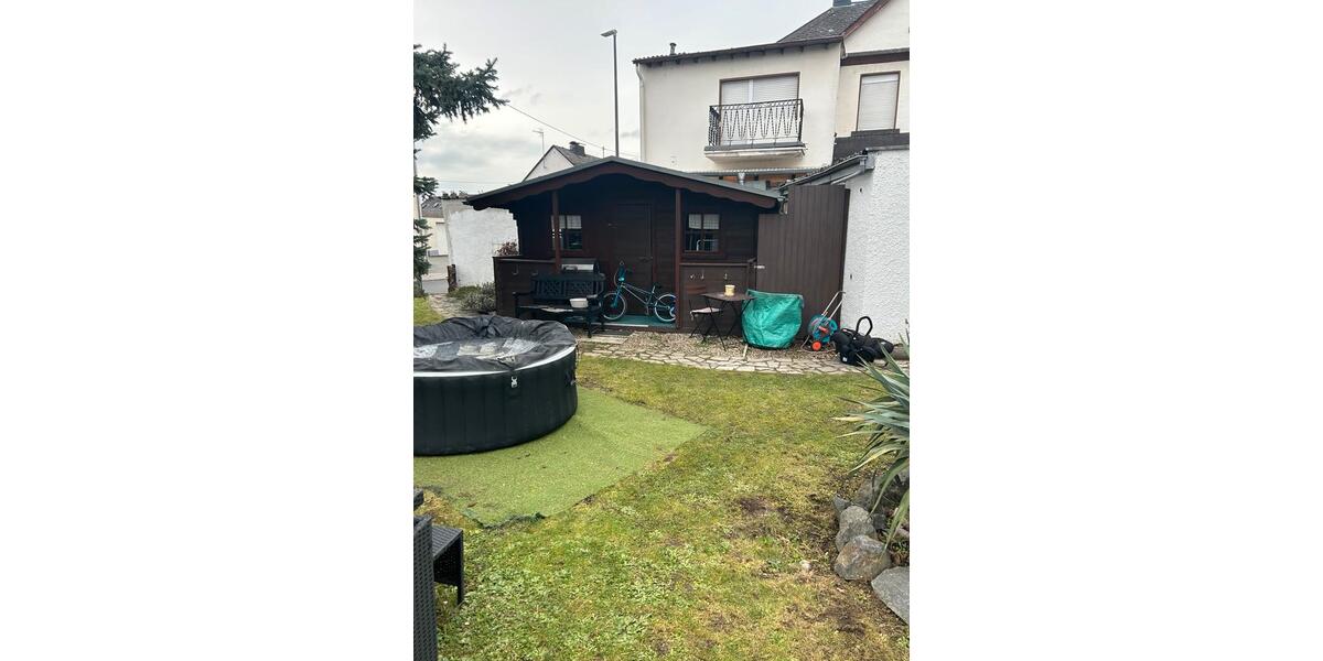 Reihenhaus Plaidt - 7 Zimmer, 140 m&sup2;, 279.000&euro; | Angebot:24598262