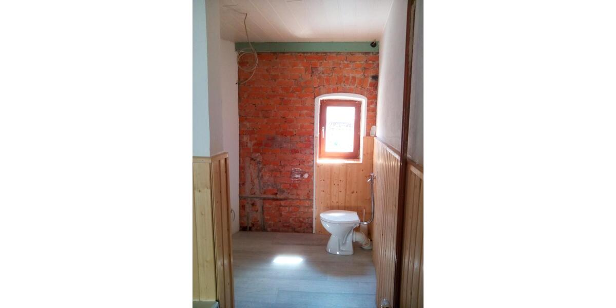 Etagenwohnung Dierdorf - 3 Zimmer, 100 m&sup2;, 550&euro; | Angebot:26030657