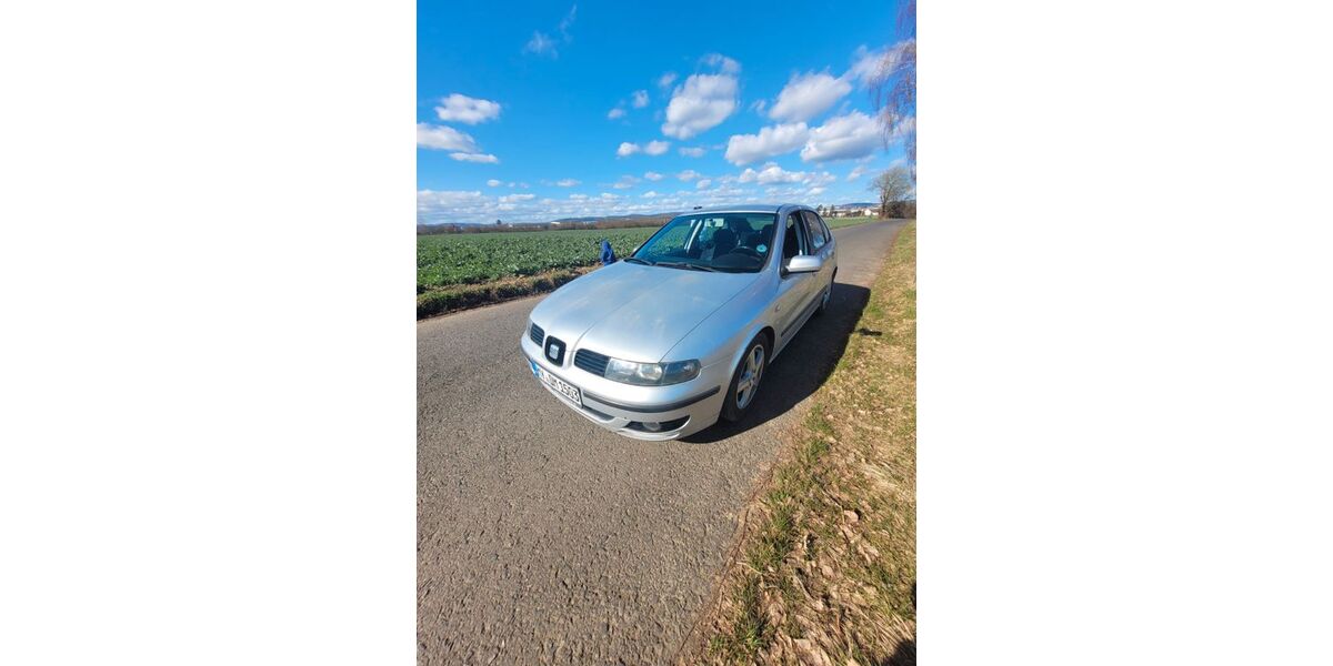 Seat Leon 236.069 km 2.749 &euro; Bendorf 56170