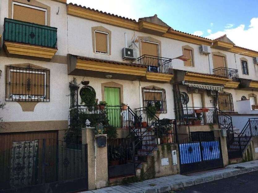Haus zum Kaufen in Cijuela 103.000 € 161 m²