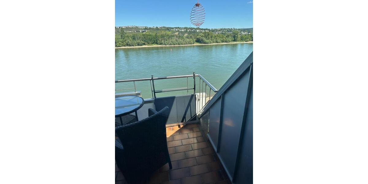 Traumblick 2-Zimmer-Wohnung mit Balkon und Einbauküche in Koblenz 2 zimmer